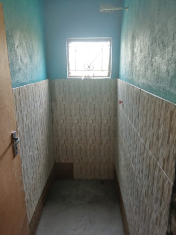 5-x-2room-flats-for-sale-in-chongwe-show-grounds-area-big-5