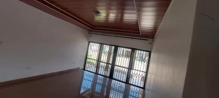 3-bedroom-house-for-rent-in-makeni-majoru-big-8