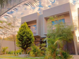 4-bedroom-house-for-rent-in-new-kasama