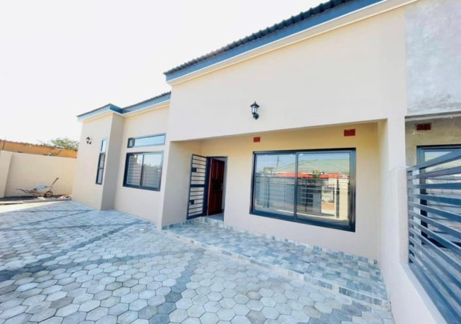 3-bedroom-house-for-rent-in-ibex-meanwood-big-0