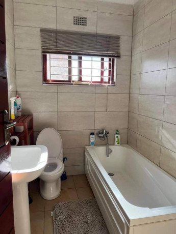 4-bedroom-house-for-rent-in-new-kasama-big-8