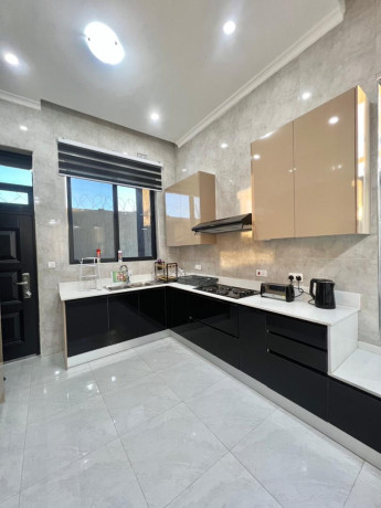 3-bedroom-apartment-in-ibex-hill-big-1