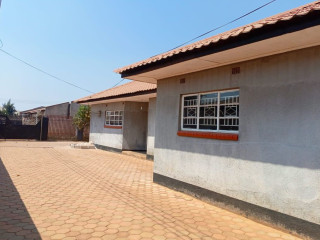 2-bedroom-flat-for-rent-in-chalala