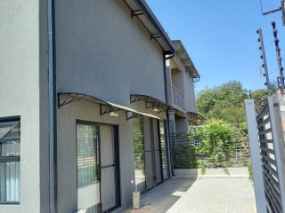 luxurious-3-bedroom-apartment-in-new-kasama