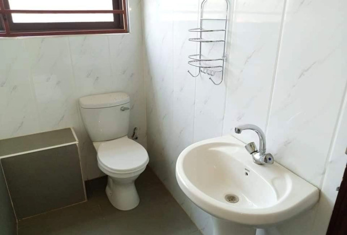 3-bedroom-flat-for-rent-in-libala-south-big-4