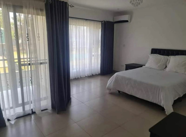 3-bedroom-apartment-for-rent-in-rhodes-park-big-5