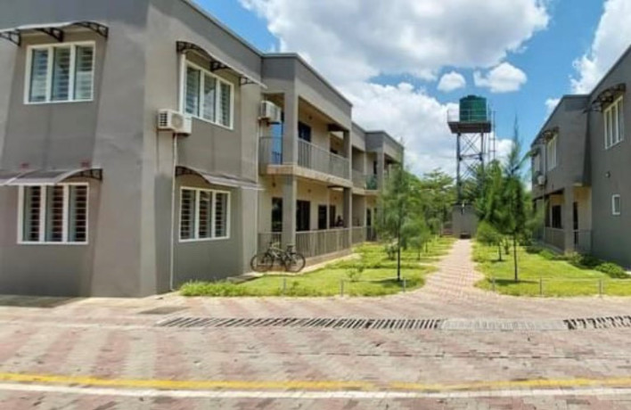 2-bedroom-flat-for-rent-in-rhodes-park-big-0