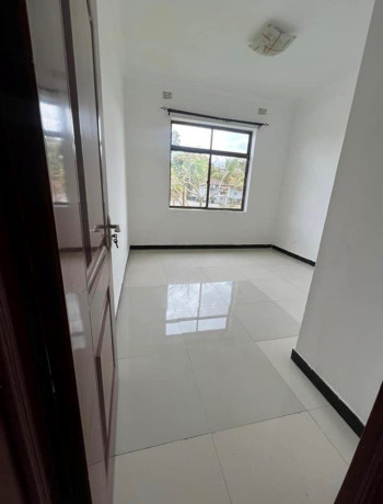 5-bedroom-house-for-rent-in-silverest-big-3