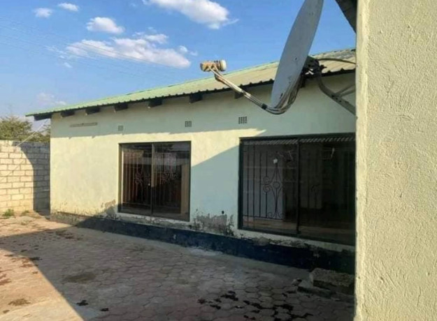 4-bedroom-house-for-sale-in-silverest-big-0