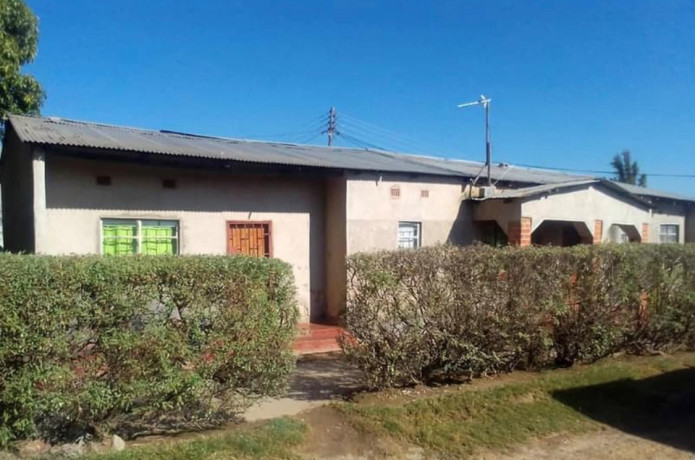 3-bedroom-house-for-sale-in-kabanana-big-1