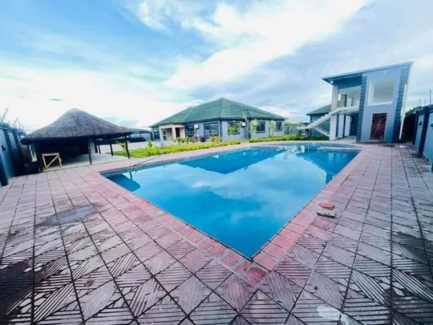 5-bedroom-house-for-sale-in-ibex-hill-big-8