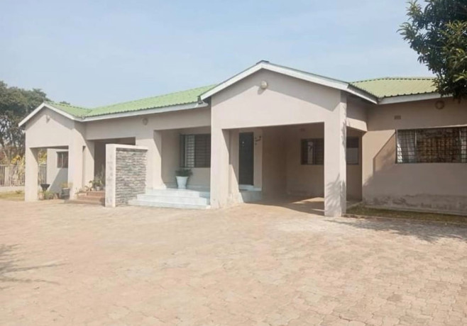 3-bedroom-flats-for-sale-in-ibex-hill-big-3