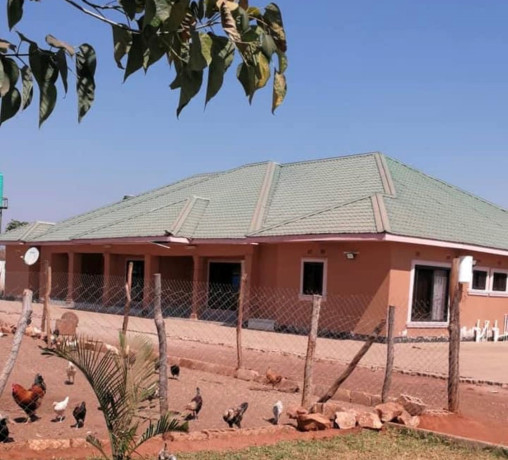 3-bedroom-flats-for-sale-in-ibex-meanwood-big-0