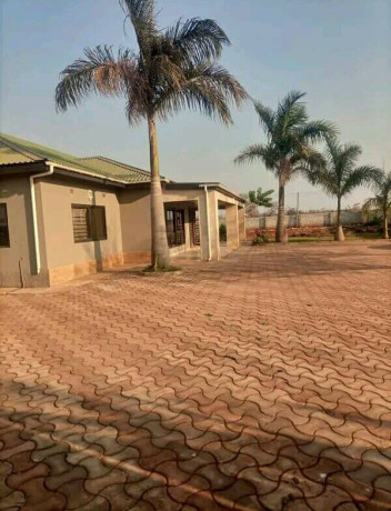 4-bedroom-house-for-rent-in-new-kasama-big-3