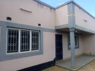 2-bedroom-flat-for-rent-in-chelstone