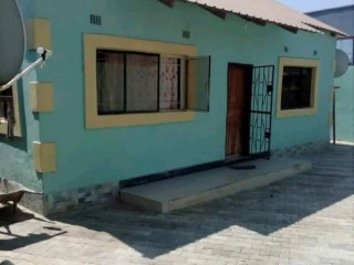 2-bedroom-flat-for-rent-in-salama-park