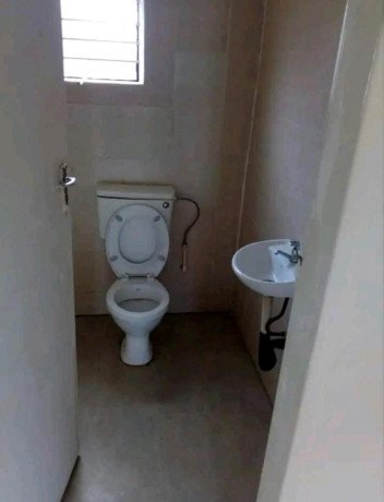 2-bedroom-flat-for-rent-in-salama-park-big-5