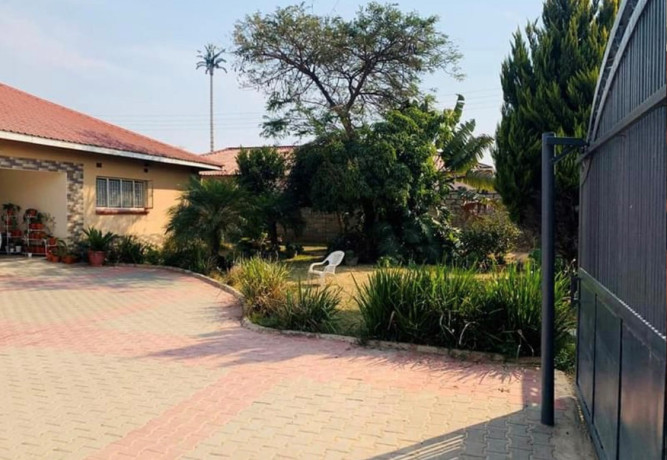 4-bedroom-house-for-rent-in-ibex-hill-big-8