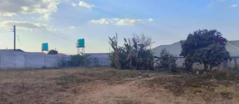 plot-for-sale-in-ibex-hill-big-2