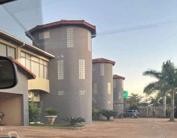 4-bedroom-flat-for-rent-in-woodlands-big-5