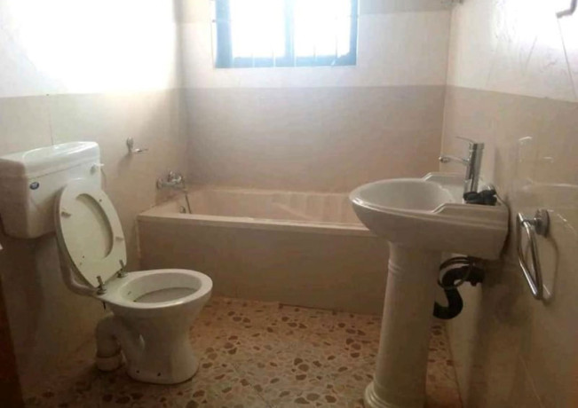 2-bedroom-flat-for-rent-in-woodlands-big-2