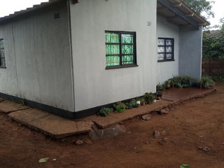 4-bedroom-house-for-sale-in-chilenje-south