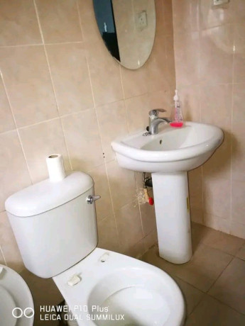 2-bedroom-flat-for-rent-in-lilayi-big-5