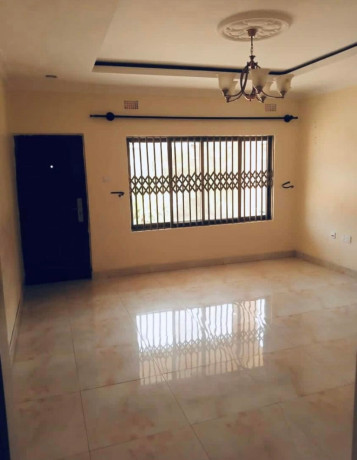 3-bedroom-flat-for-rent-in-ibex-meanwood-big-1