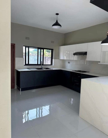 3-bedroom-flats-for-rent-in-ibex-meanwood-big-9