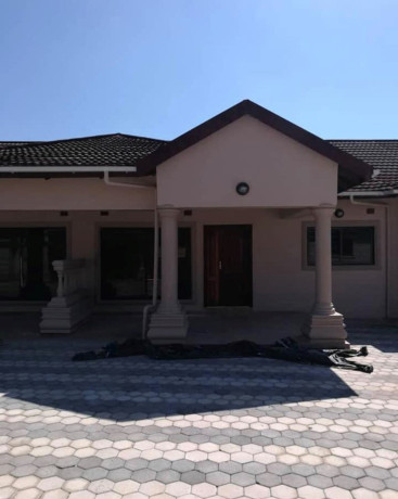 3-bedroom-flat-for-rent-in-ibex-meanwood-big-0