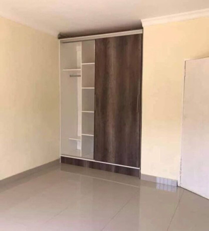 3-bedroom-flat-for-rent-in-lilayi-big-2