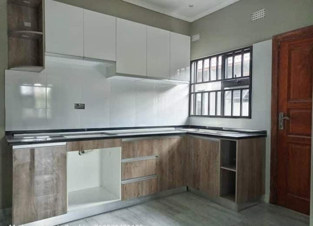 3-bedroom-flat-for-rent-in-chalala-big-0