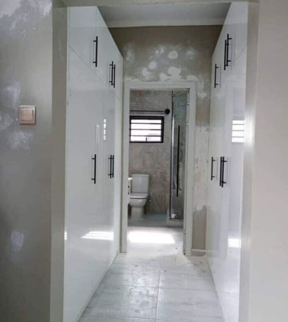 3-bedroom-flat-for-rent-in-chalala-big-3