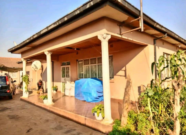 3-bedroom-flat-for-rent-in-libala-south-big-7