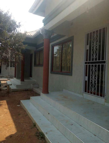 2-bedroom-flat-for-rent-in-libala-south-big-2