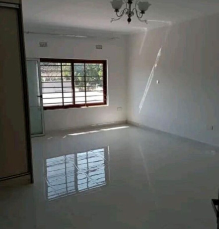 7-bedroom-house-for-rent-in-ibex-hill-big-4