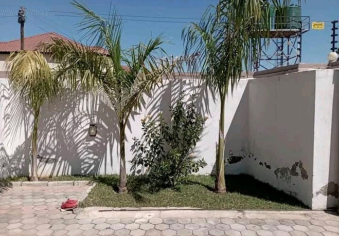 7-bedroom-house-for-rent-in-ibex-hill-big-0