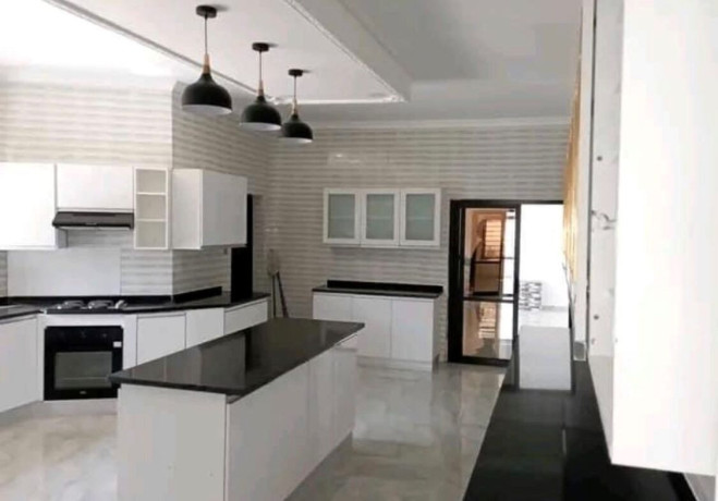 7-bedroom-house-for-rent-in-ibex-hill-big-6