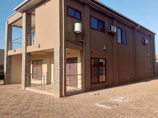 3-bedroom-flat-for-rent-in-ibex-hill