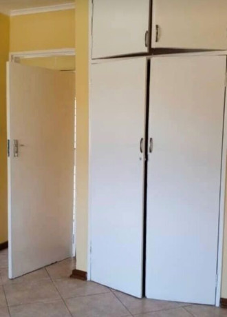 3-bedroom-house-for-rent-in-ibex-hill-big-4