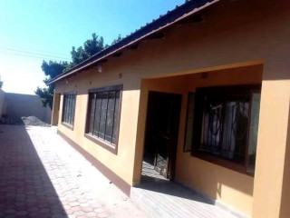 neat-and-modern-2-bedroom-flats-for-sale-in-mutendere