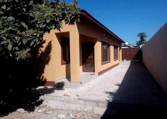 neat-and-modern-2-bedroom-flats-for-sale-in-mutendere-big-1