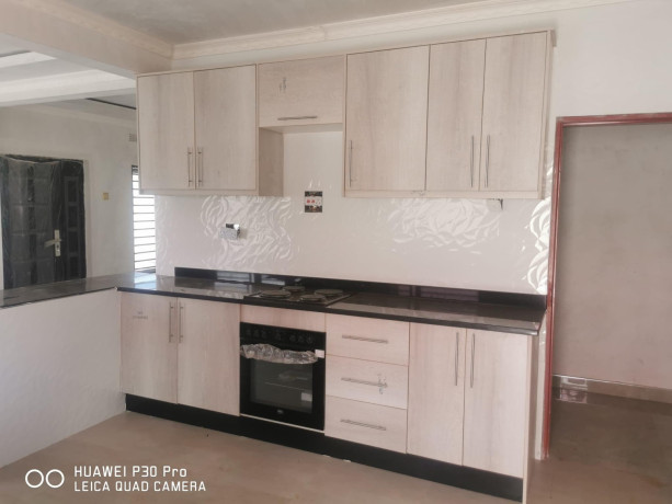 3-bedroom-flats-for-sale-in-chalala-big-4