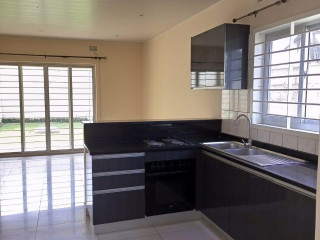 2-bedroom-property-for-sale-in-olympia