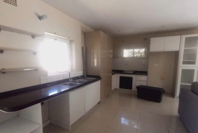 2-bedroom-flat-for-rent-in-kabulonga-big-1