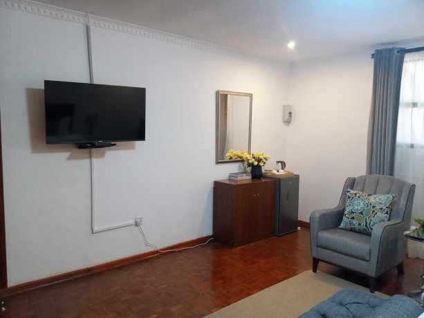 4-bedroom-house-for-rent-in-kabulonga-big-0