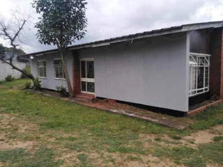 spacious-3-bedroom-house-for-sale-in-avondale