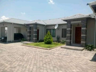 3-bedroom-flat-for-rent-in-avondale