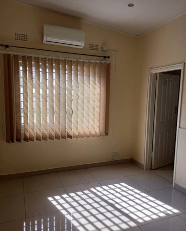 2-bedroom-house-for-rent-in-olympia-big-6