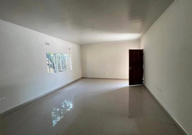 2-bedroom-apartment-for-rent-in-olympia-big-4